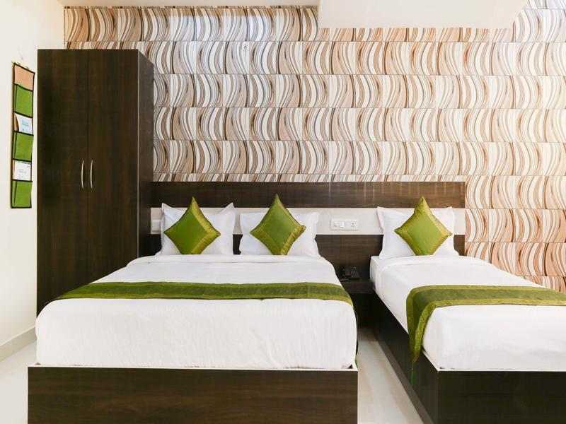 Fabhotel Rotano Suites - Yelahanka Bangalore Exteriör bild