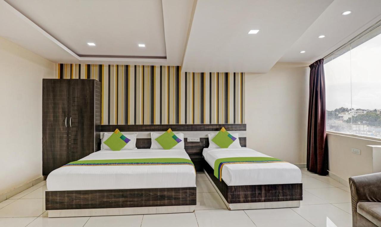 Fabhotel Rotano Suites - Yelahanka Bangalore Exteriör bild