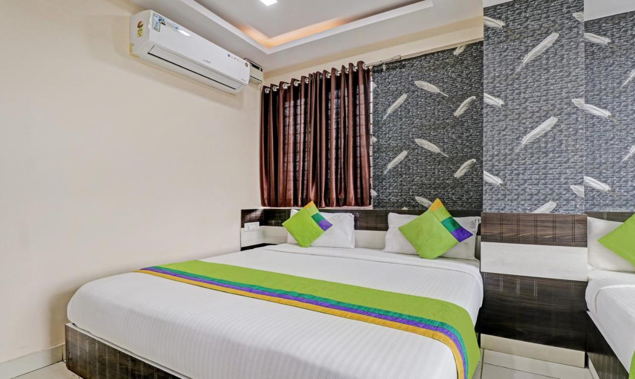 Fabhotel Rotano Suites - Yelahanka Bangalore Exteriör bild