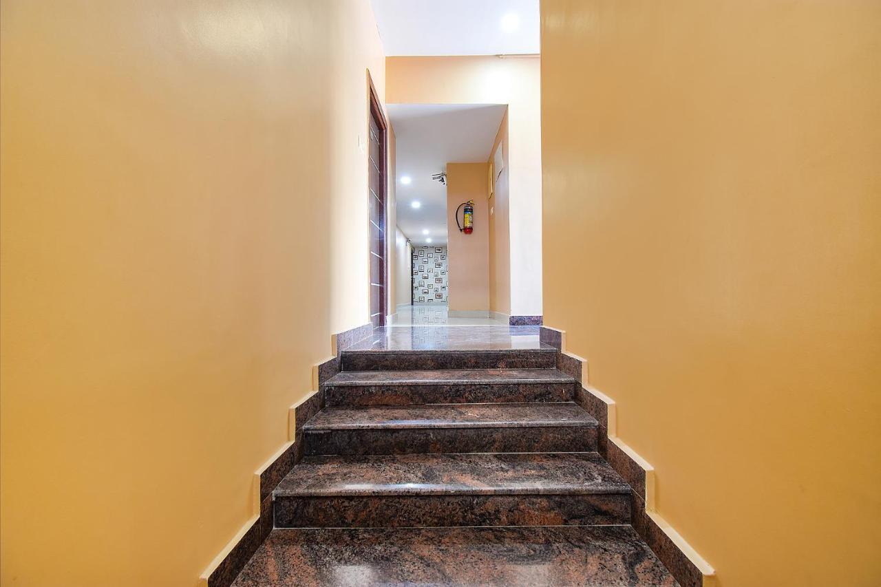 Fabhotel Rotano Suites - Yelahanka Bangalore Exteriör bild