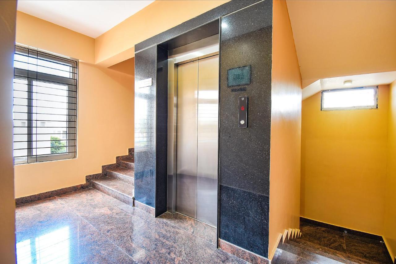 Fabhotel Rotano Suites - Yelahanka Bangalore Exteriör bild