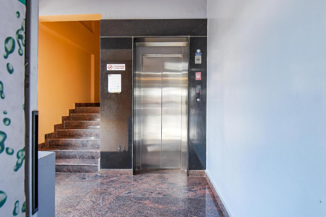 Fabhotel Rotano Suites - Yelahanka Bangalore Exteriör bild