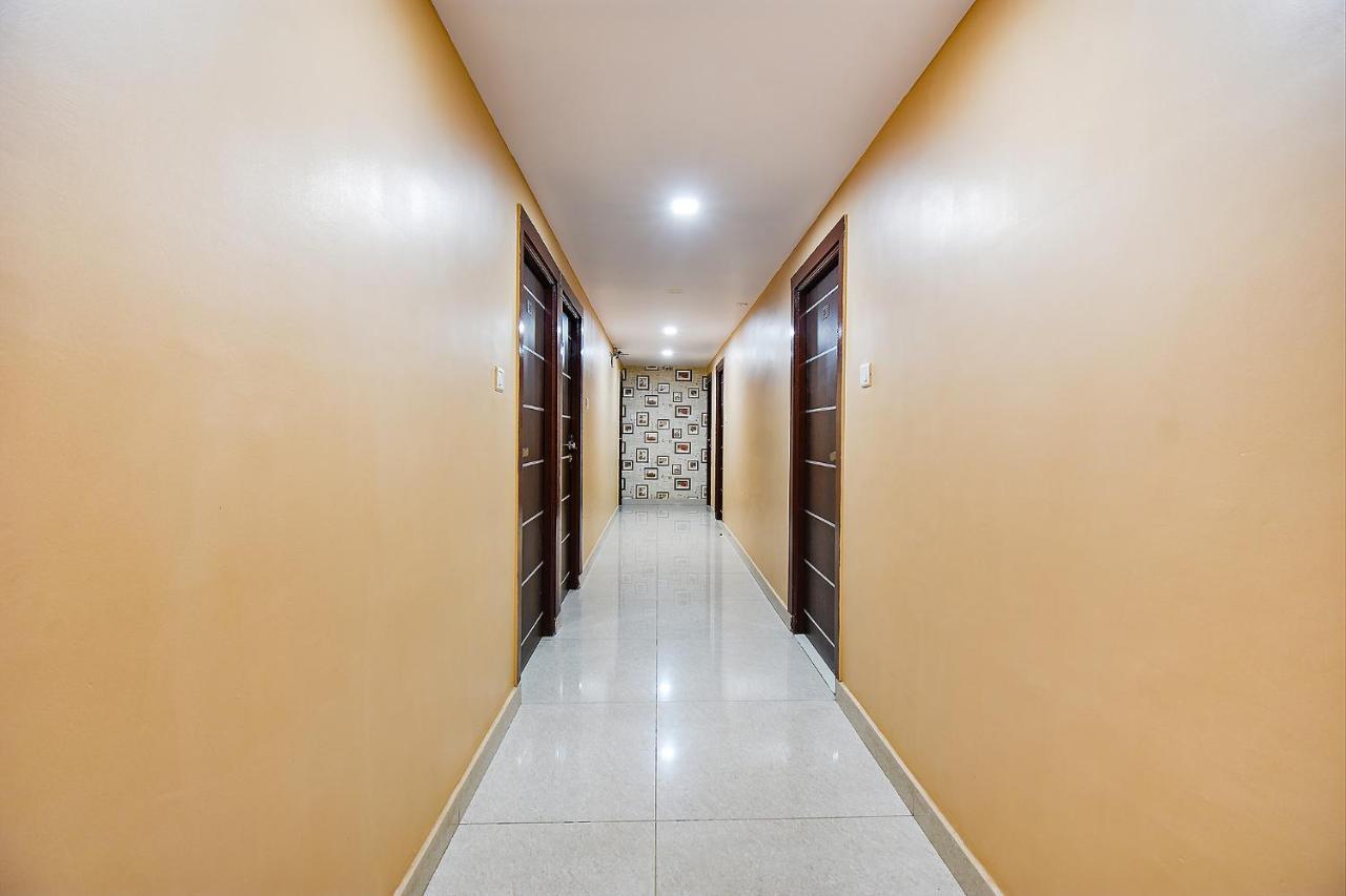 Fabhotel Rotano Suites - Yelahanka Bangalore Exteriör bild