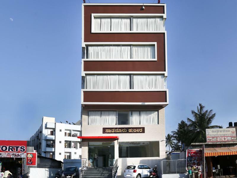 Fabhotel Rotano Suites - Yelahanka Bangalore Exteriör bild