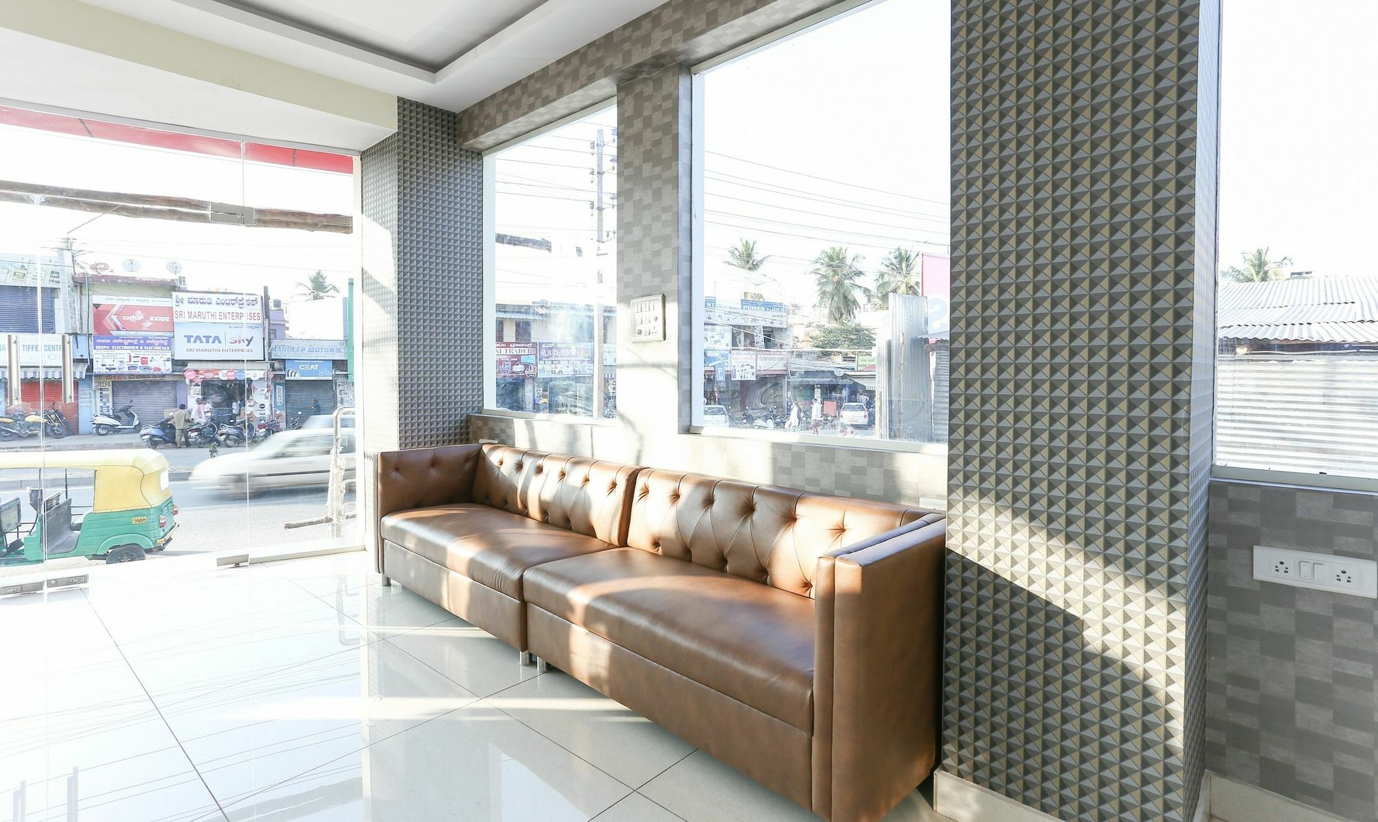 Fabhotel Rotano Suites - Yelahanka Bangalore Exteriör bild
